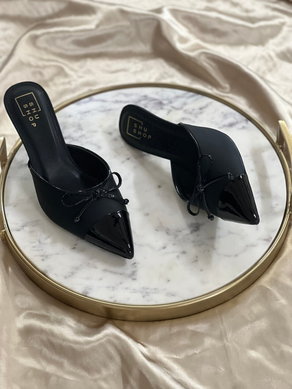Naomi Heels